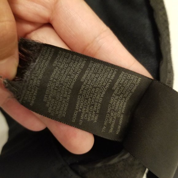 Marmot Women Rain Hooded Jacket Black Light Winter/Fall Coat - Picture 10 of 12